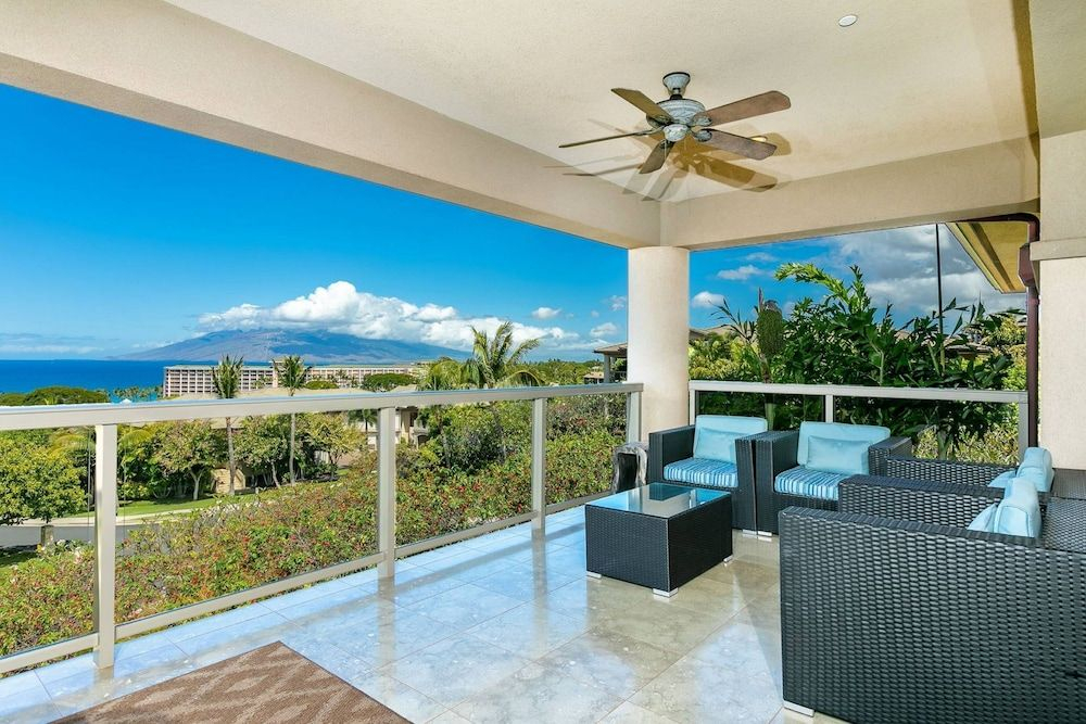 Ho'olei Ocean View Rooms by Coldwell Banker Island Vacations