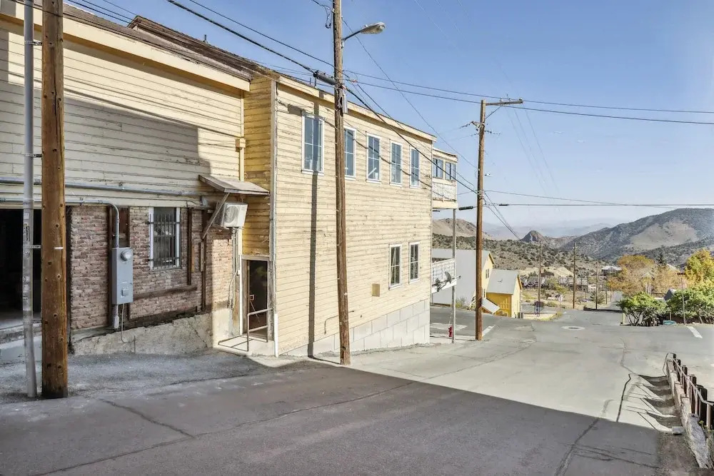 Mountain-view Deck: Stylish Virginia City Apt!