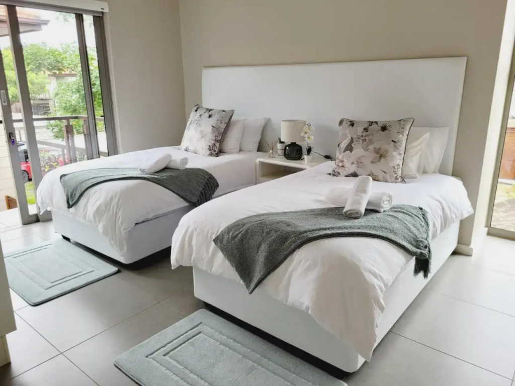 Cheerful 3-bedroom home in Zimbali Wedge Estate