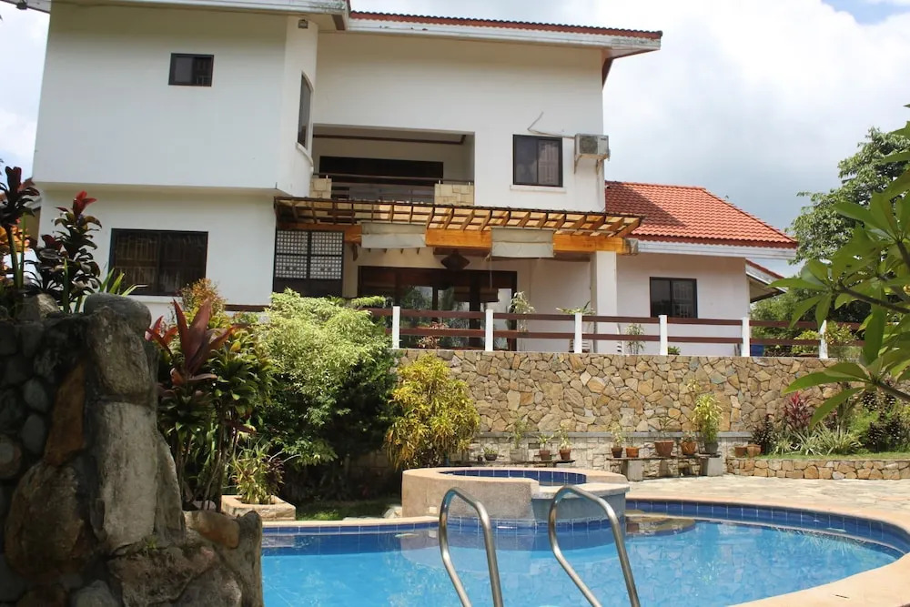 Carasuchi Villa