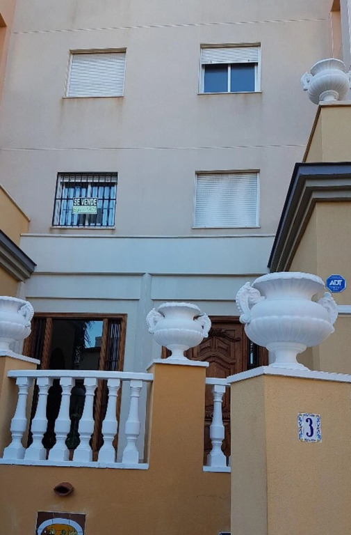 Beautiful apartment with sea view and close to the beach of Los Locos