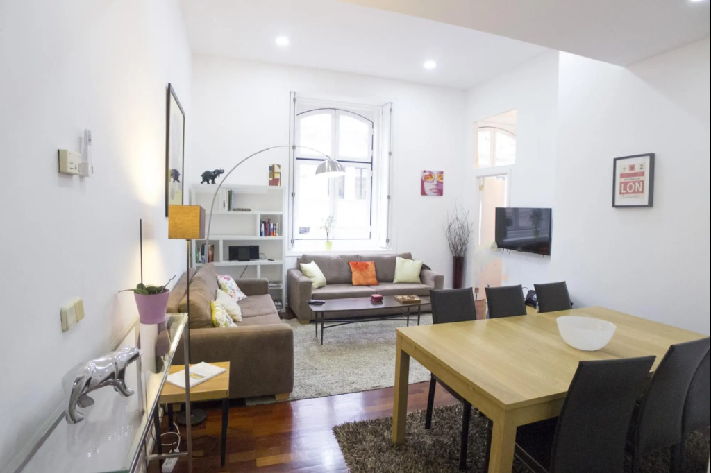 LV Premier Chiado CH3 Views, central, AC, lift