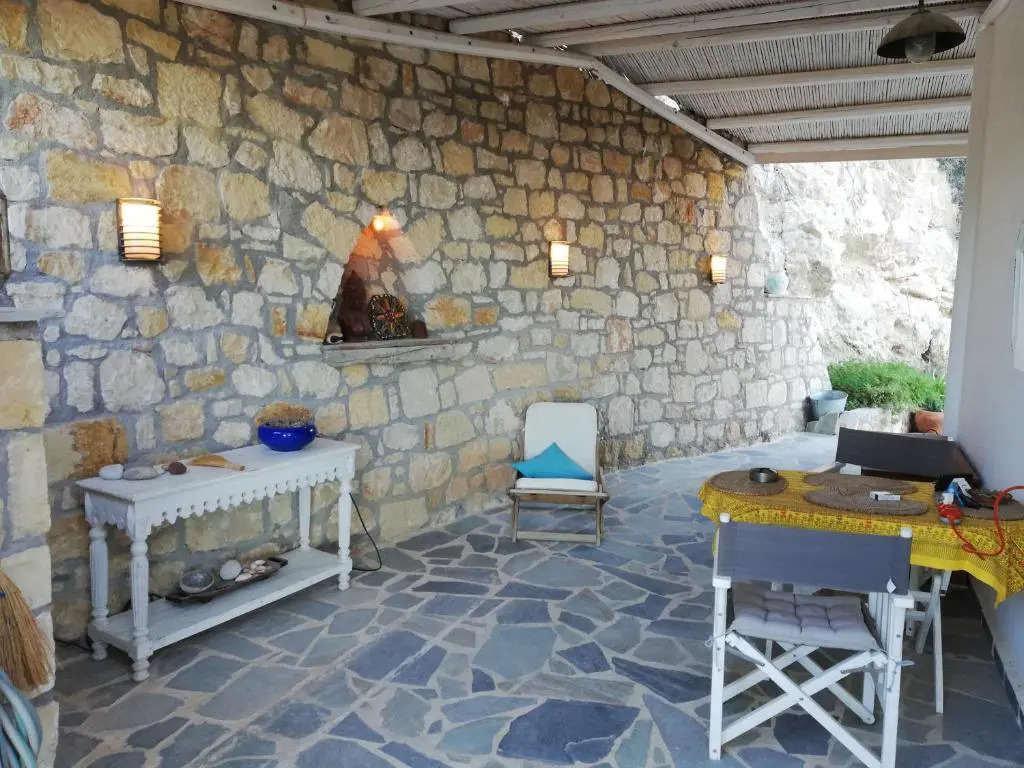 Tranquil Villa with Sea view in Ammopi Karpathos