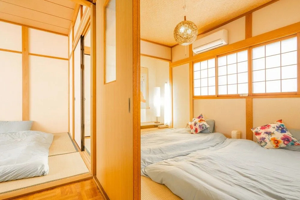 Sakuragawa No Hakugetu Osaka Castle Villa