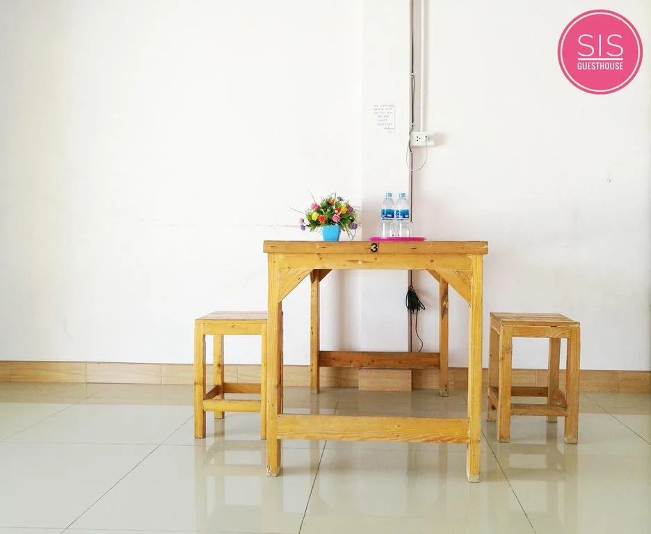 SIS Guesthouse