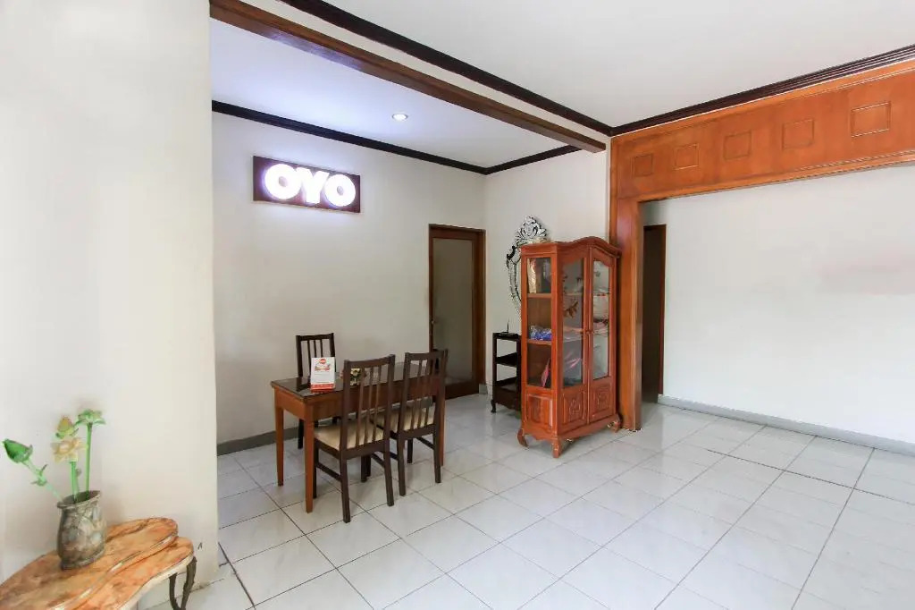 Santo Guest House