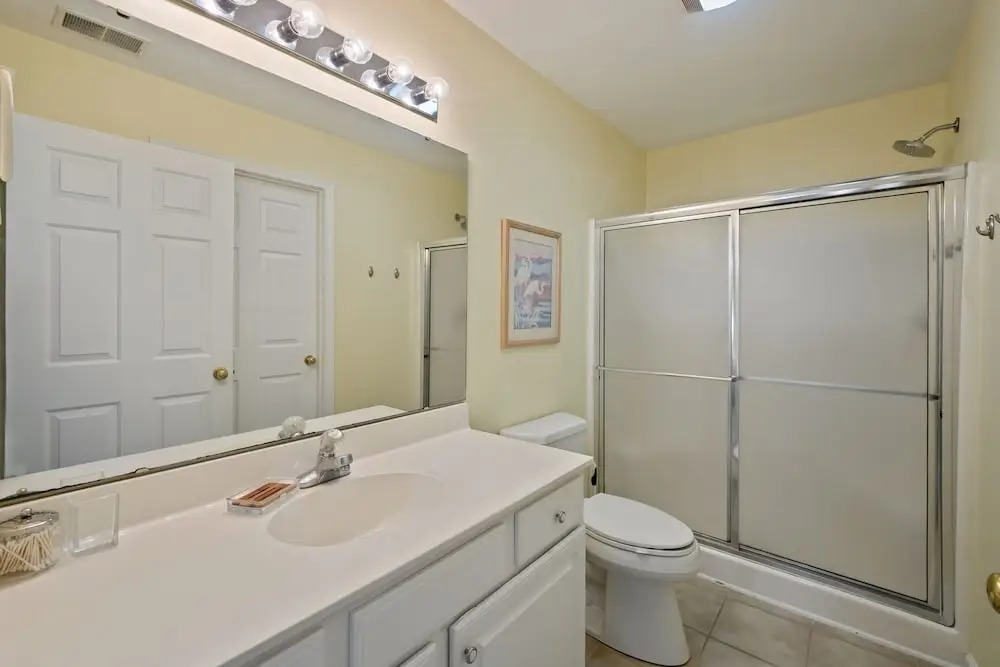 Ground-floor 3-bedroom condo with stunning golf course views. 3 Condo by Peace Vacations