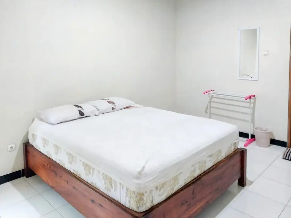 Pondok Guesthouse RedPartner