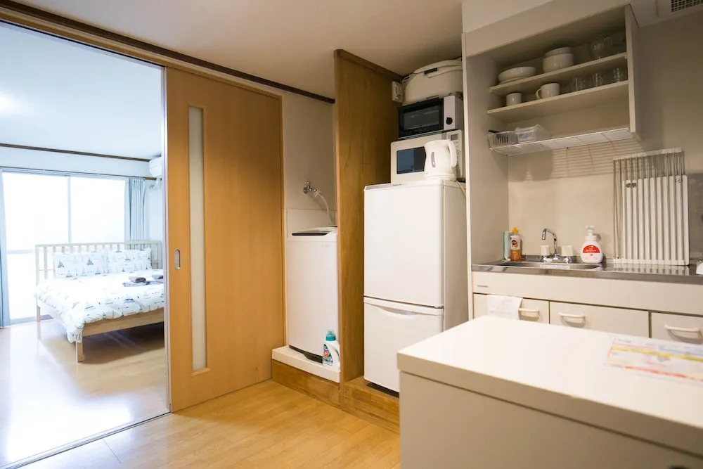 Tenjin Apartment 201