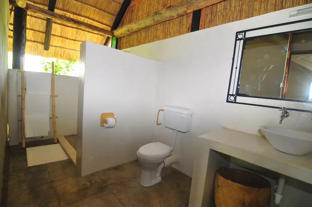 Rafiki Safari Camp