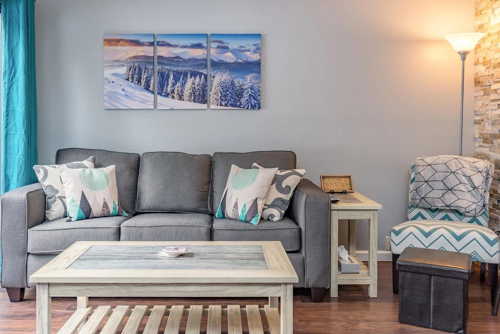 1410 Ski Run Blvd Condo #29 - 2 Br condo by RedAwning