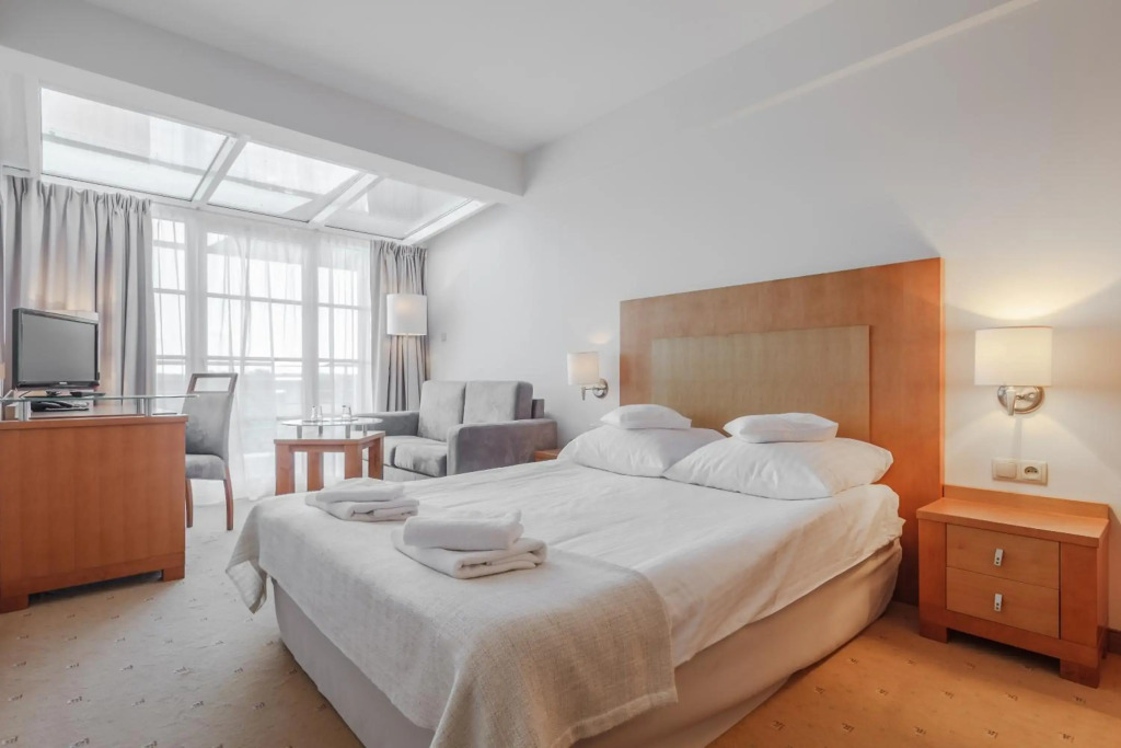 Hotel Edison Poznań Lotnisko Ławica