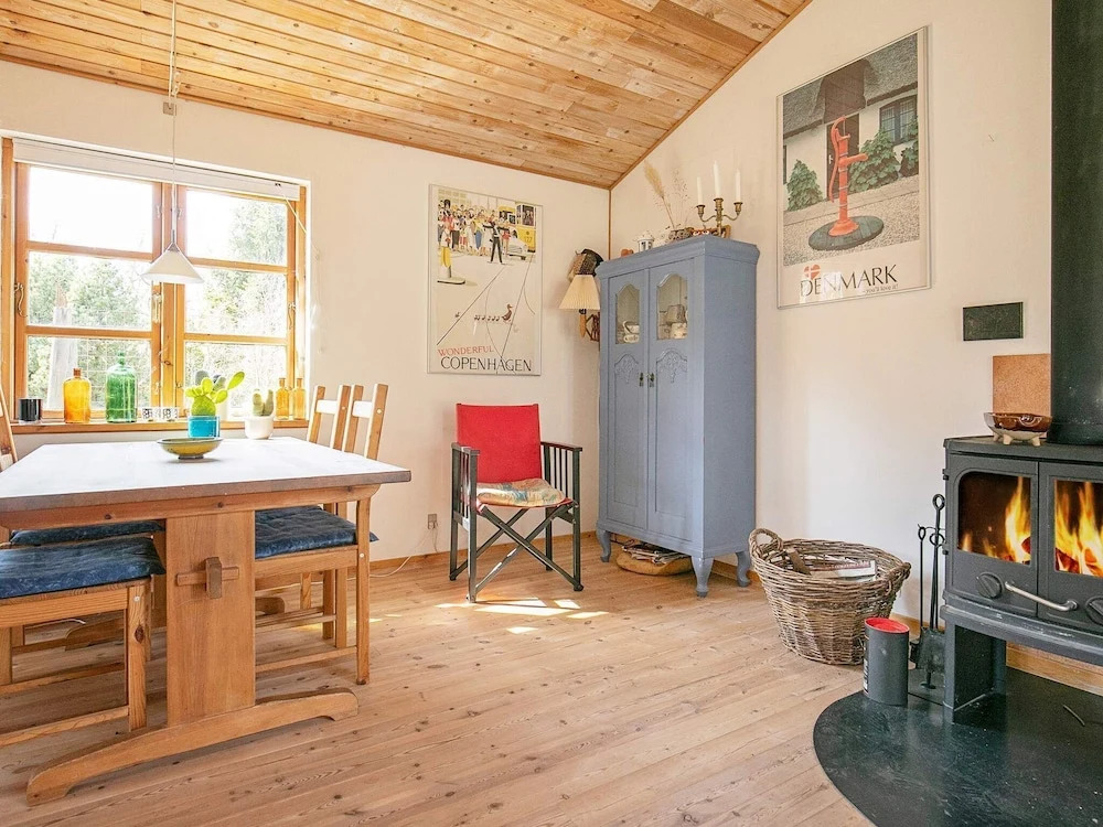 6 Person Holiday Home in Væggerløse