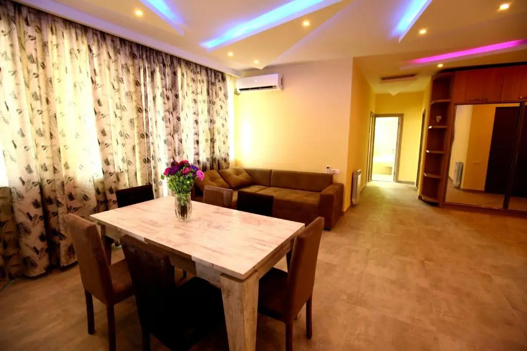 Irakli's rooms