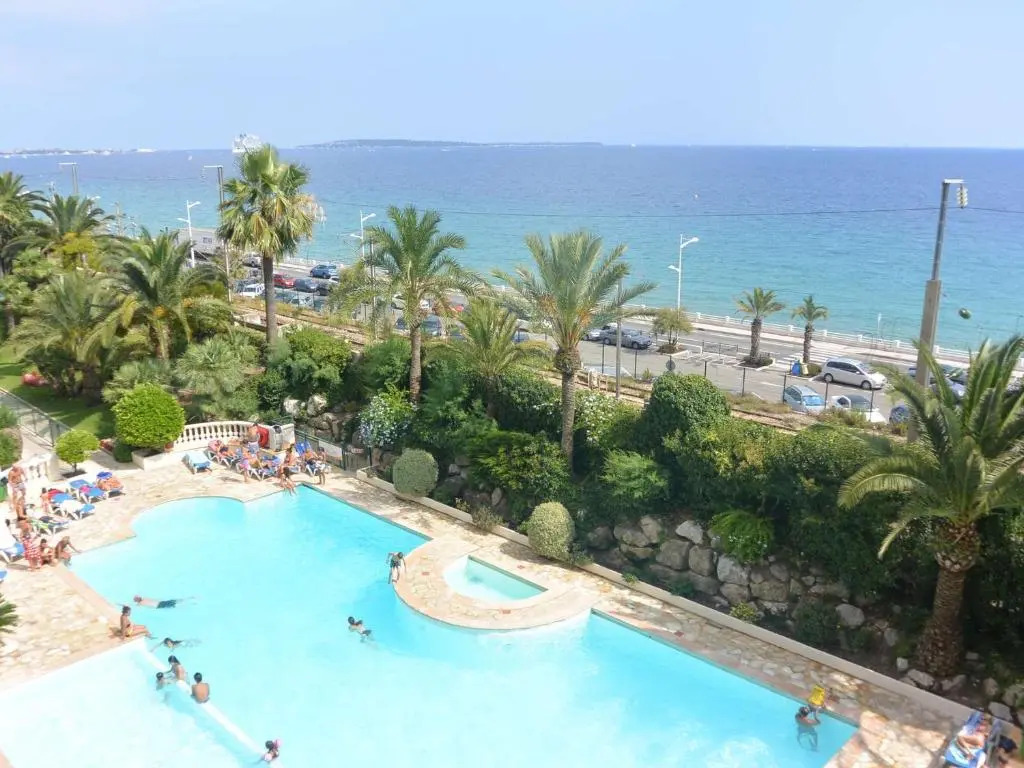 Appartement Cannes la Bocca, 2 pièces, 4 personnes - FR-1-609-54