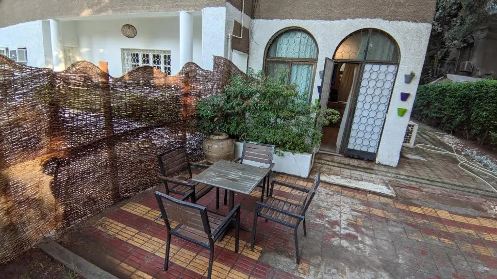 private entrance studio with private garden