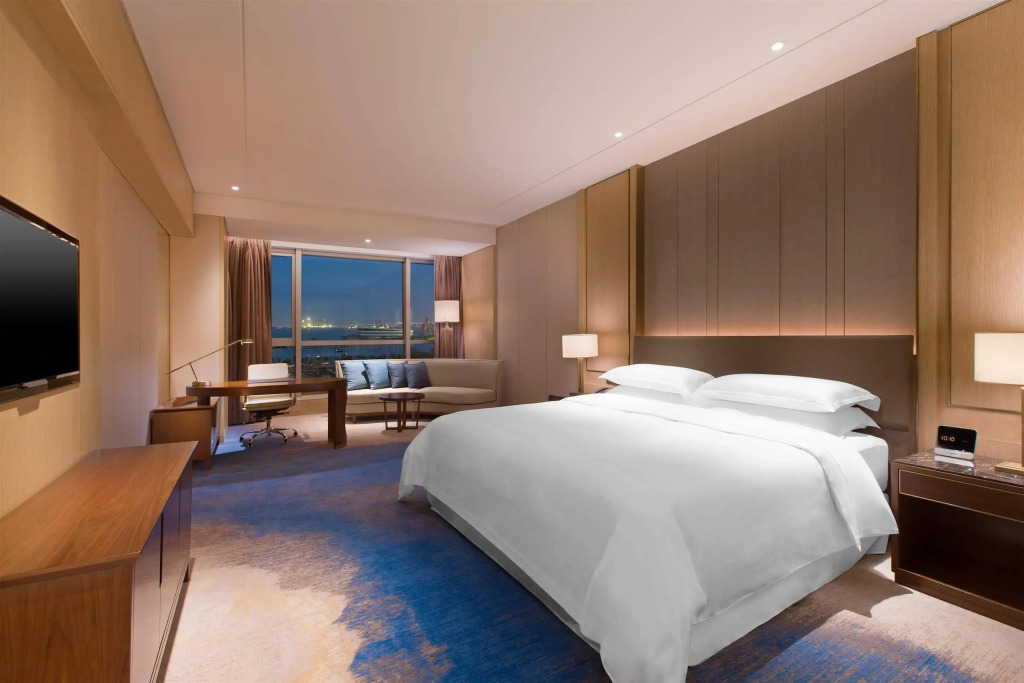 Sheraton Zhanjiang Hotel