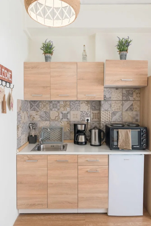 Syntagma Budget Studio