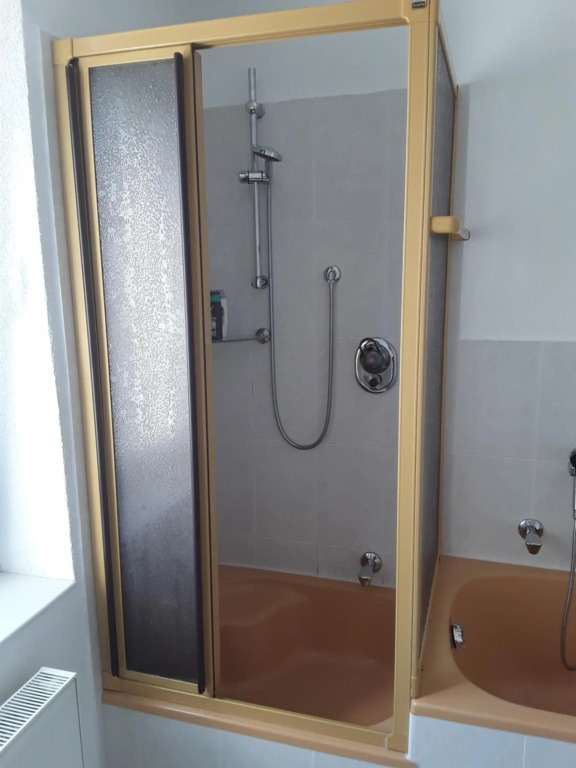 Orange Sun Apartment