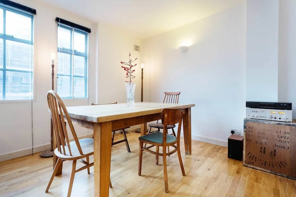 Style and Space in the City