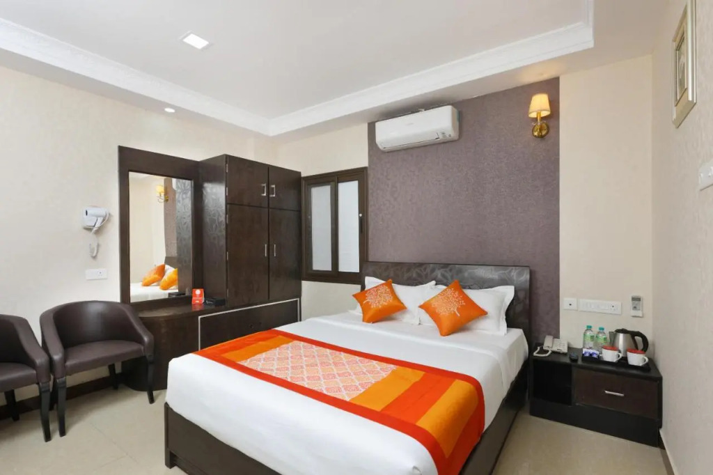 Hotel Sampath