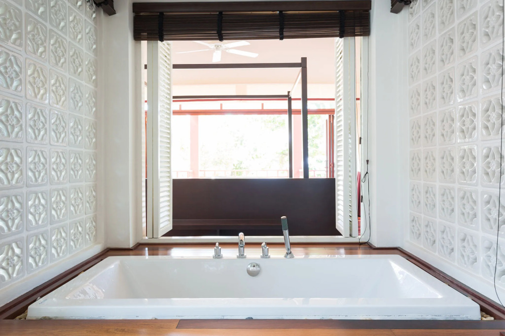 Amatapura Beachfront Villa 15, SHA Certified