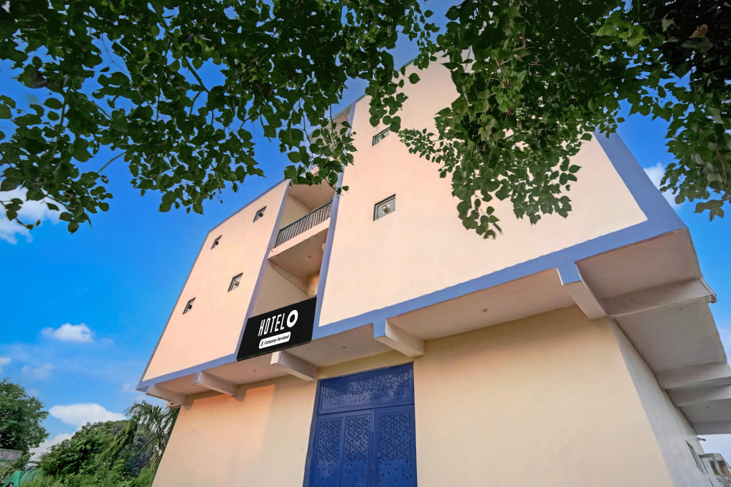 Super Hotel O SGT University Road Formerly Budhera