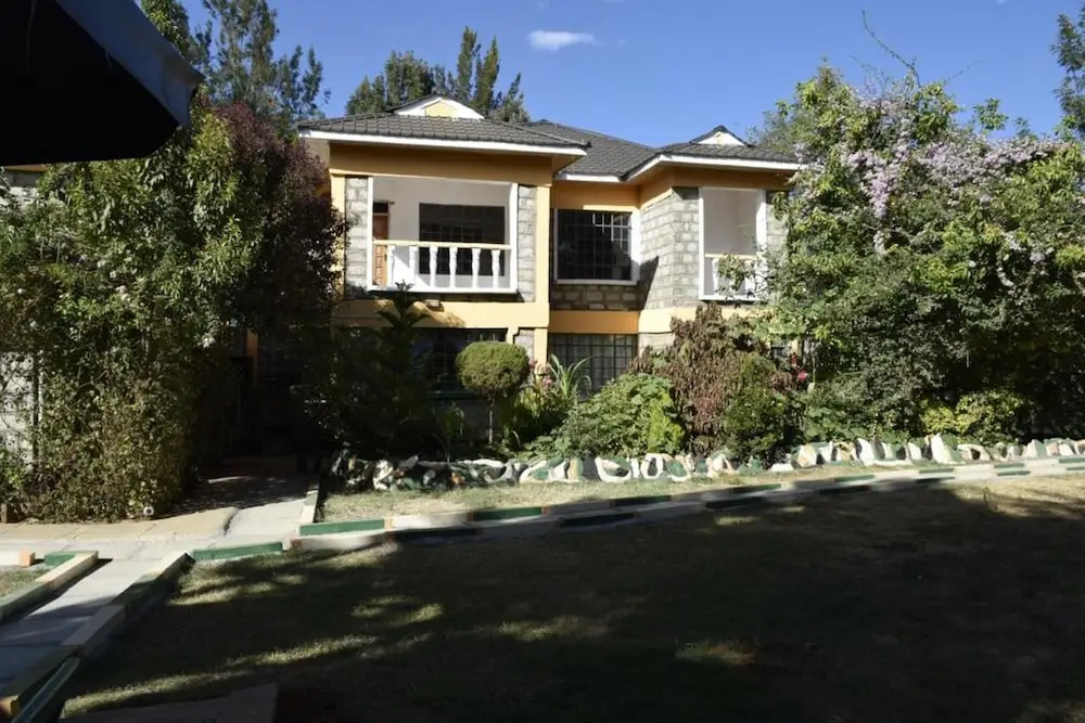 Yaris Guest House