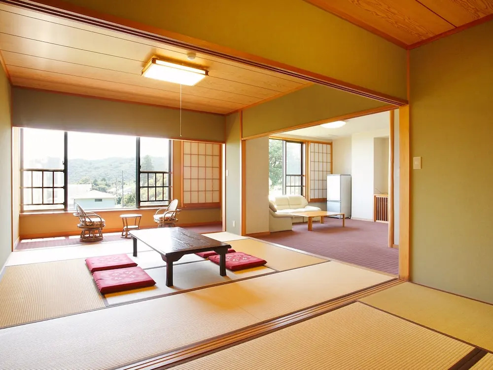 FUTO HOUSE -Ippon no Enpitsu