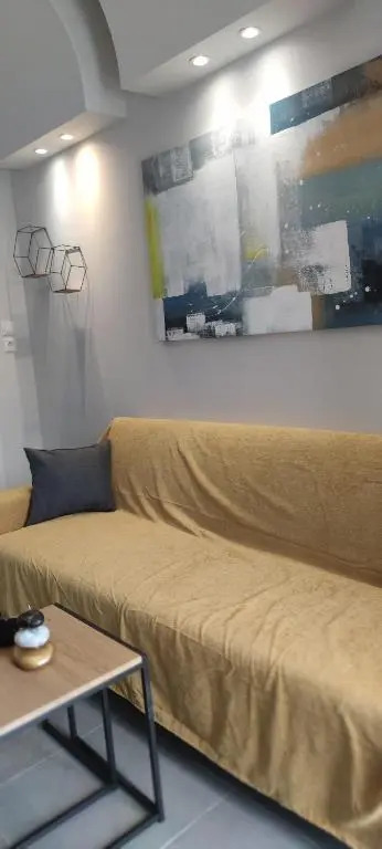 Eleni City Apartment 2