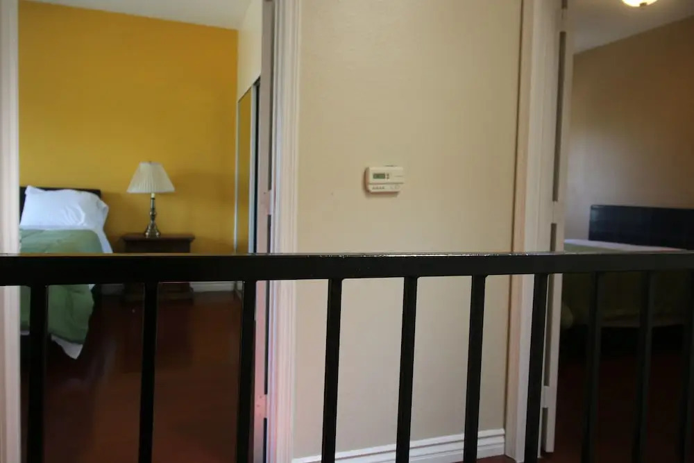 Delightful and Pleasant 2BD Apt