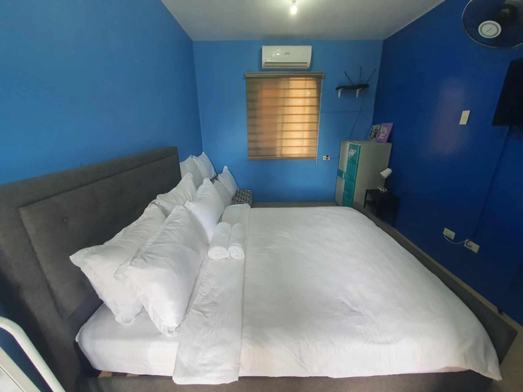 Lucena Transient Megs Apartment deluxe rm-Near SM