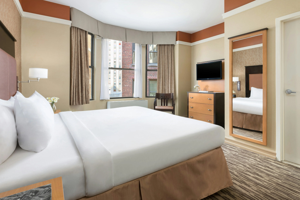 The Hotel at Fifth Avenue