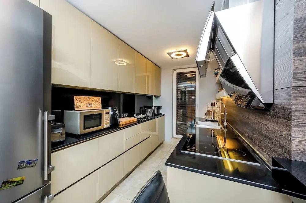 Sofia Luxury 3-Bed Penthouse Apartment Sleeps 6