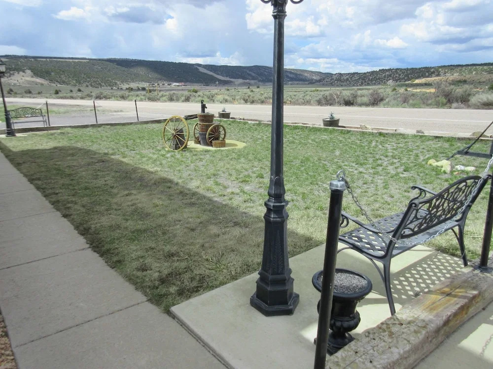 Bryce Gateway Inn & Cabins