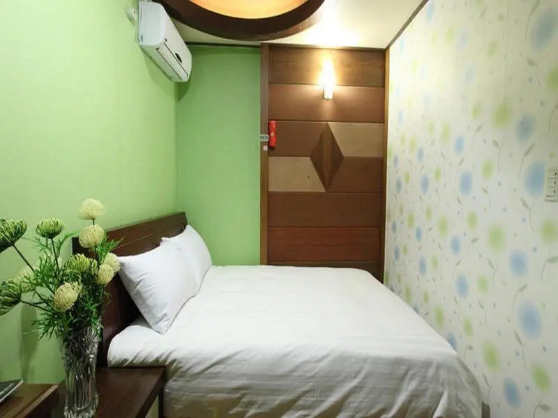 Pine Livingtel No. 2