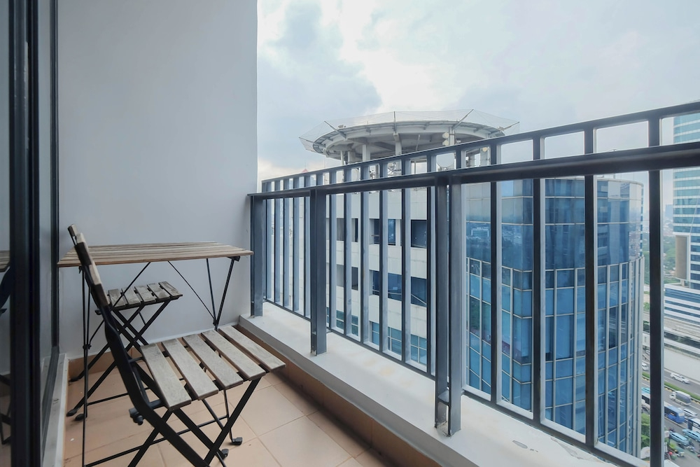 Comfortable And Stylish 1Br At Apartment Samara Suites
