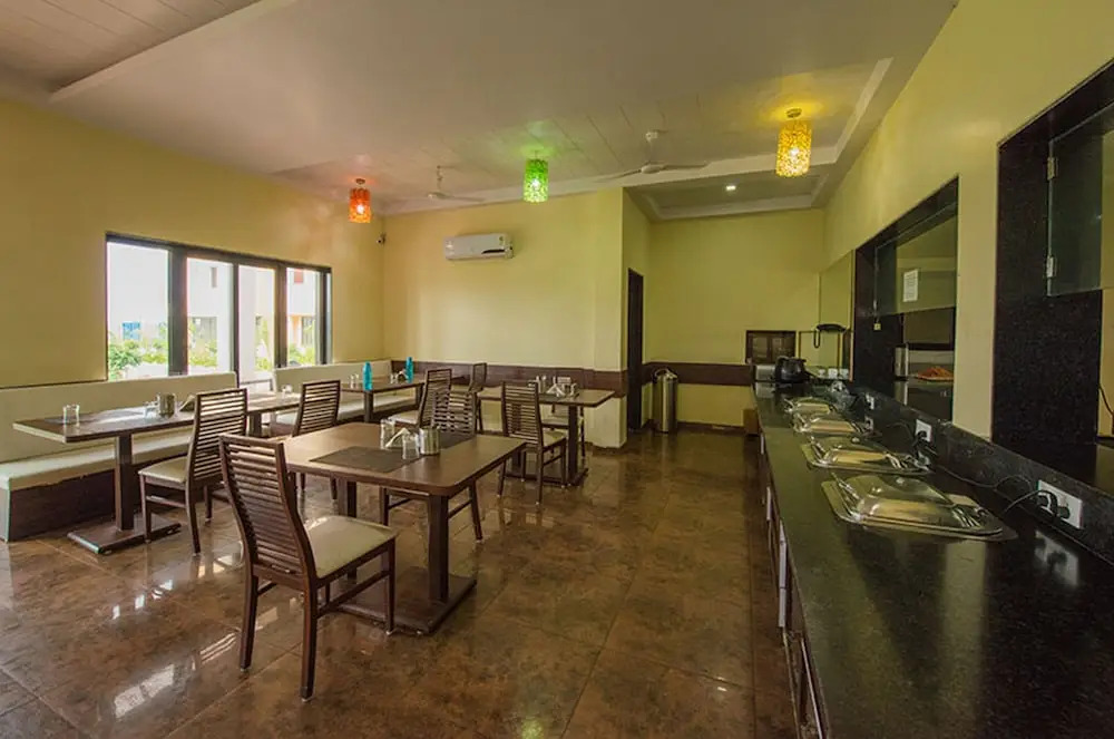 Budget Inn Service Apartments - Tiger Plaza, Dahej