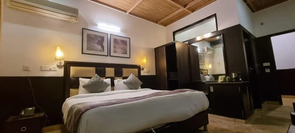 Kasauli Exotica