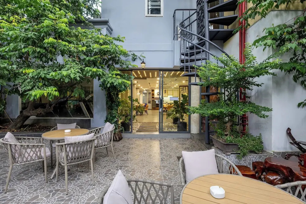 Bliss Boutique Saigon Hotel