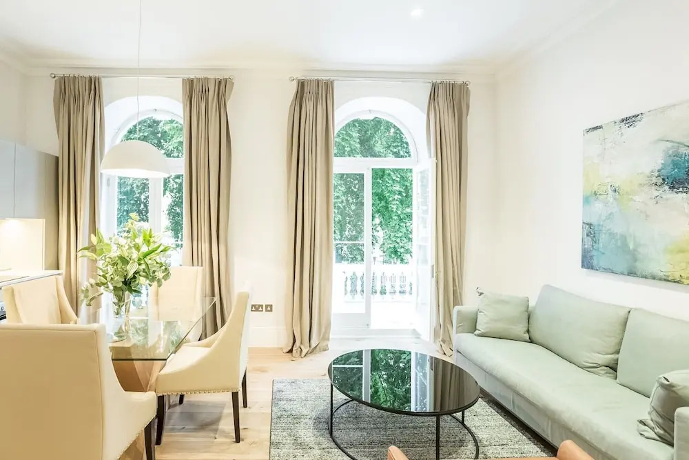 Royal Residence Elegant 2 Bedroom