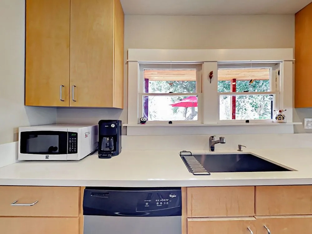 Echo Park House 2 Bedrooms 2 Bathrooms Home