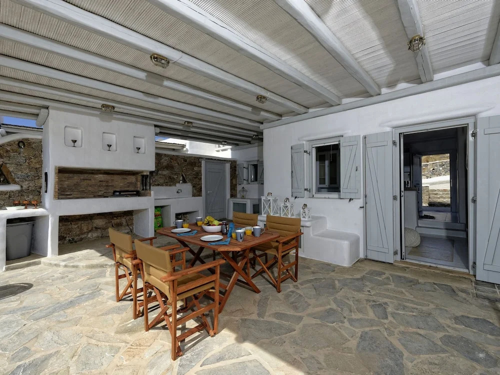 Luxurious Villa in Mykonos with Swimming Pool