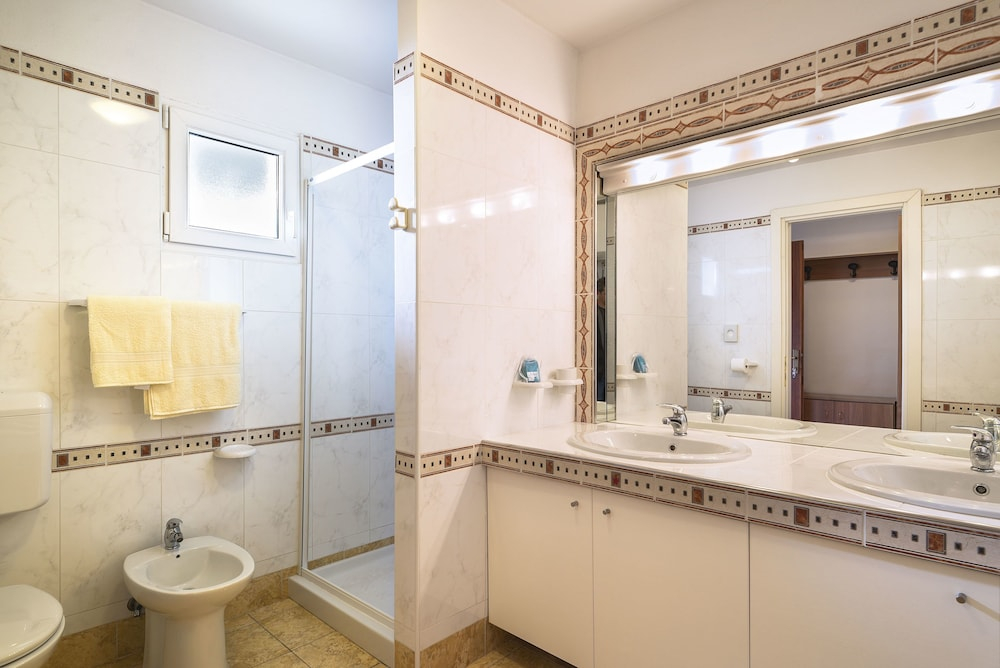 Gebetsroither Am Centro Vacanze Bi Village