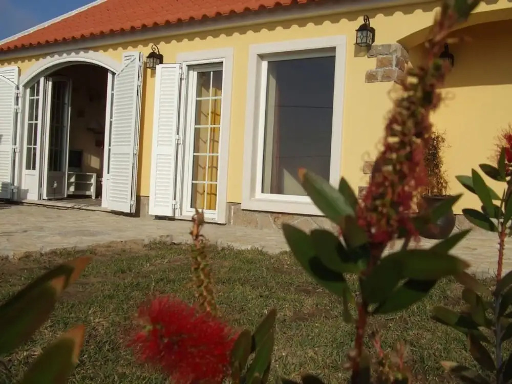100089 -  Villa in Colares