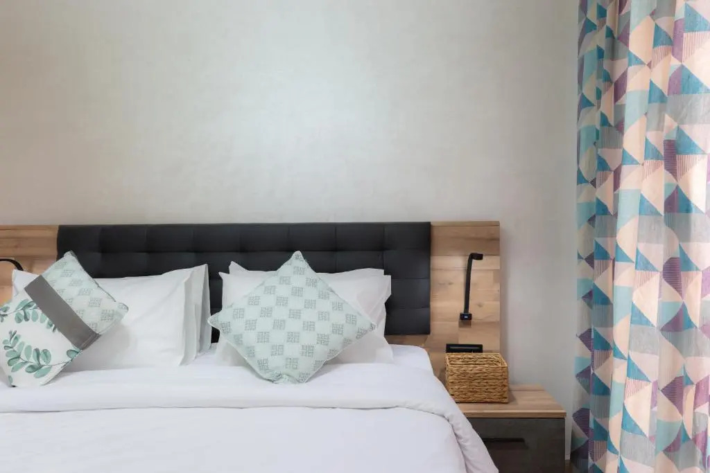 Luxury 3 bedrooms apartment with pool 100MBs wifi
