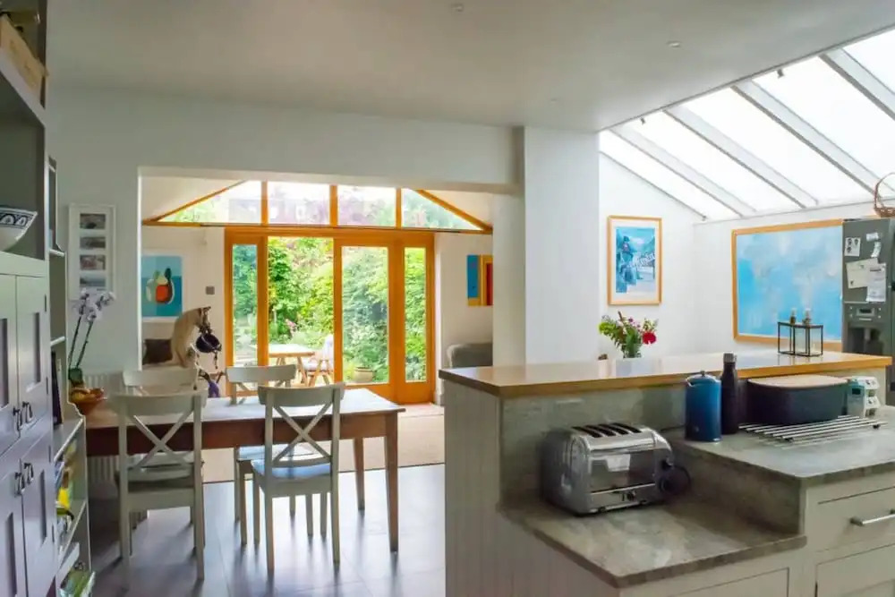 3 Bedroom Fulham House With a Charming Garden