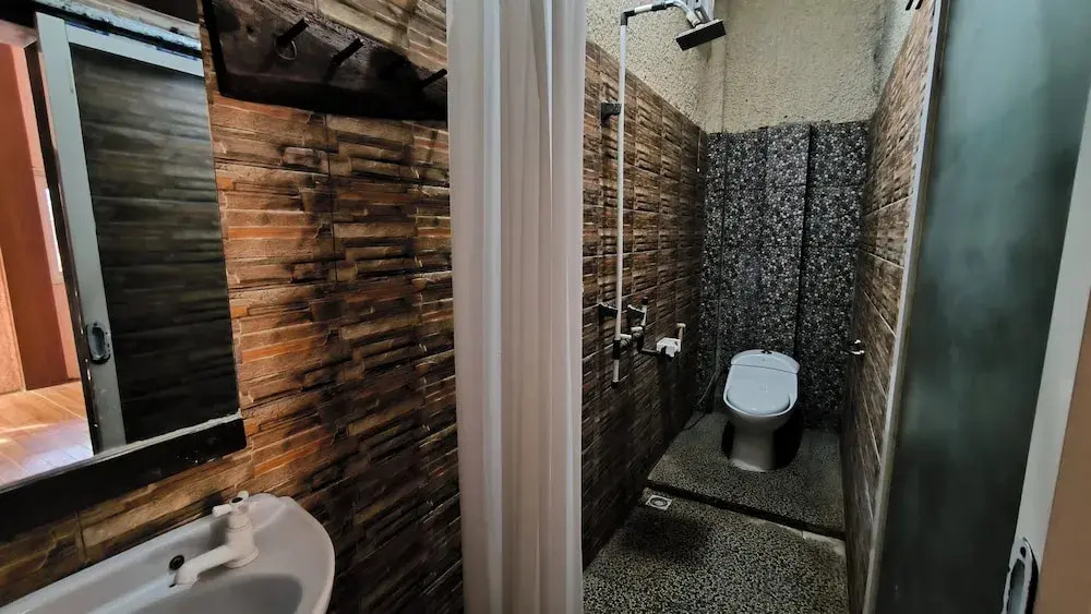 New Lishafa Guesthouse