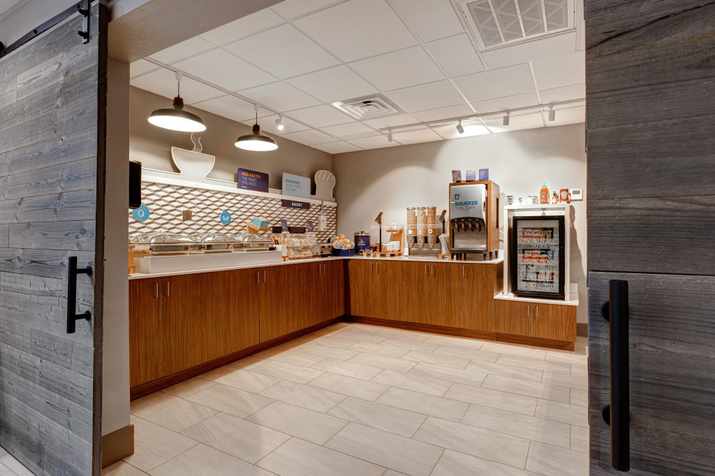 Holiday Inn Express & Suites Omaha Downtown Old Market by IHG
