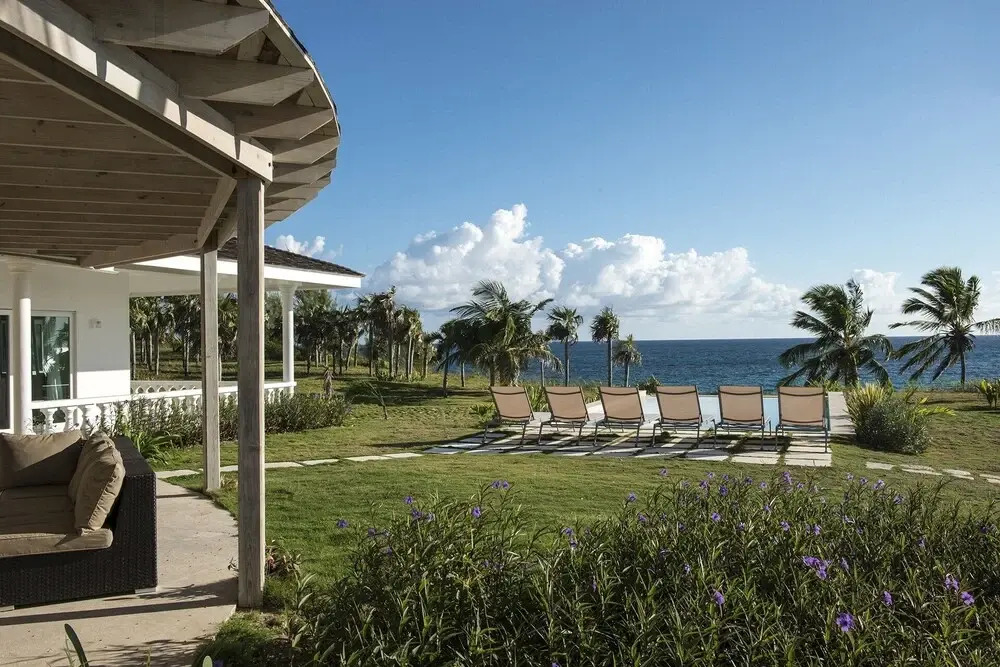 La Bougainvillea Estate 12 Bedroom Duplex